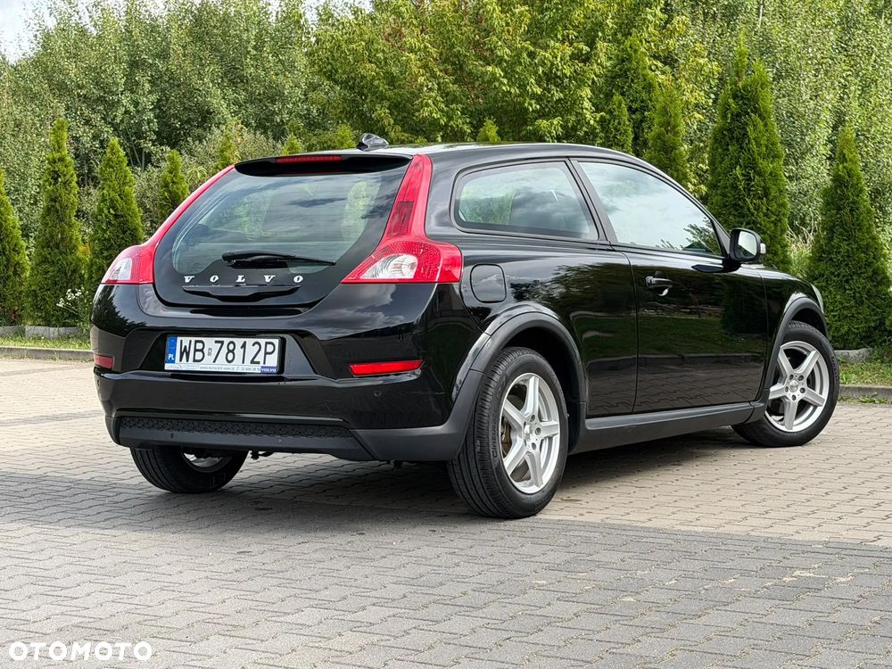 Volvo C30 2.0 Momentum - 11