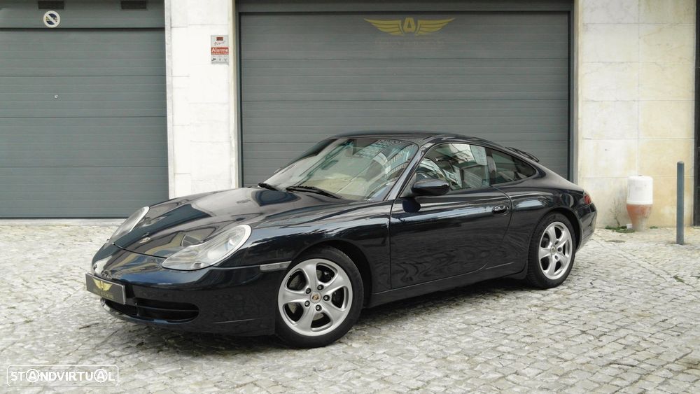 Porsche 911 (996) Carrera Coupé - 10
