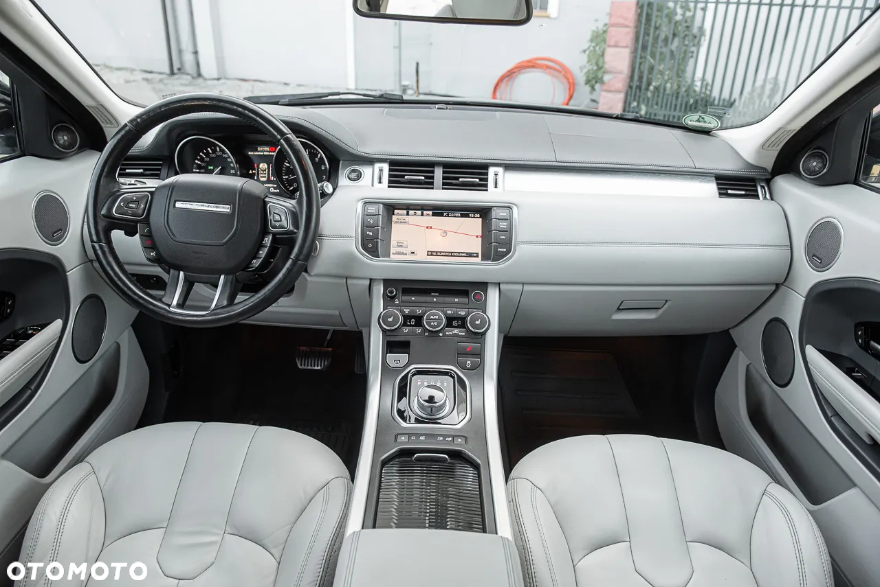 Land Rover Range Rover Evoque 2.0Si4 SE Dynamic - 29