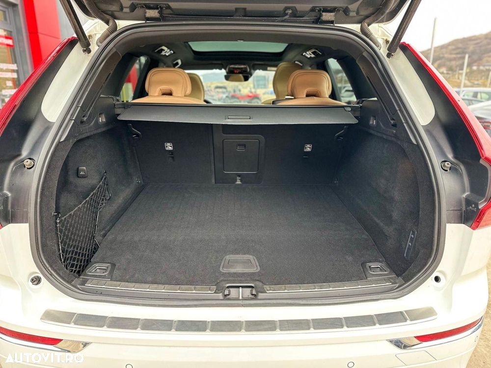 Volvo XC 60 Recharge T8 Twin Engine eAWD Inscription - 21