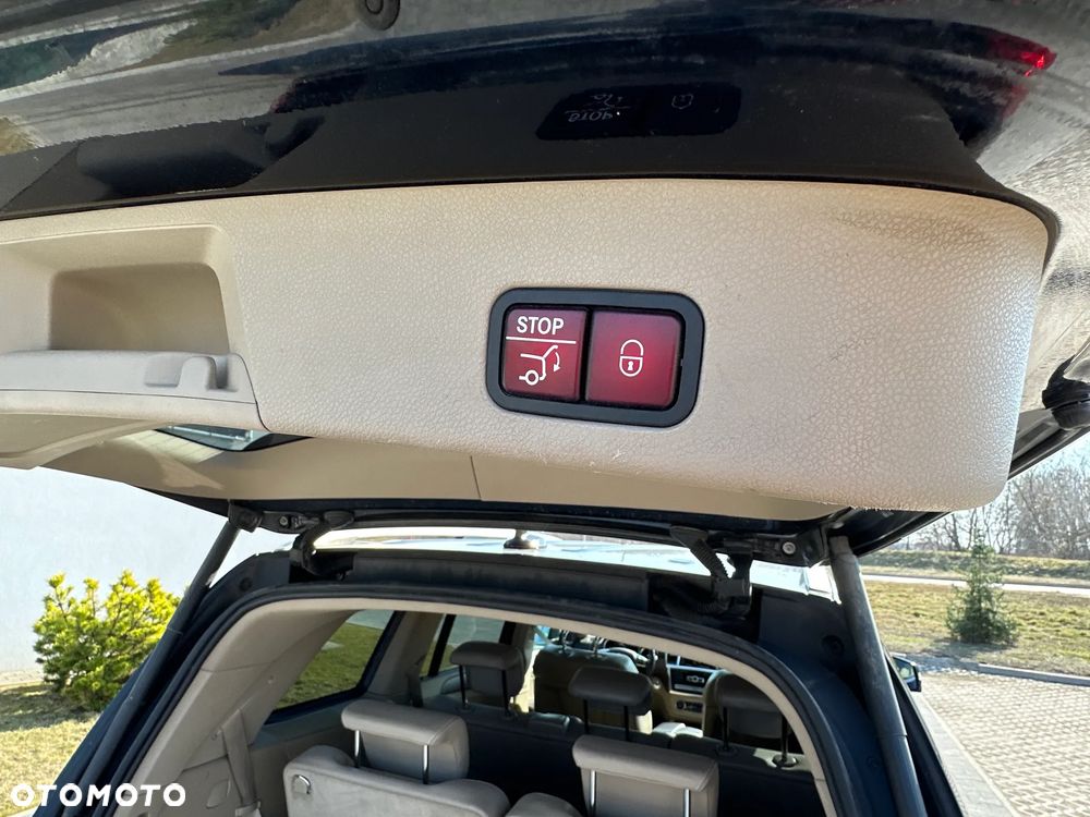 Mercedes-Benz GL - 31