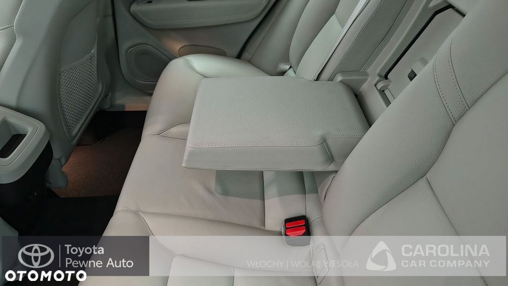 Volvo XC 60 B4 D AWD Plus Dark - 22