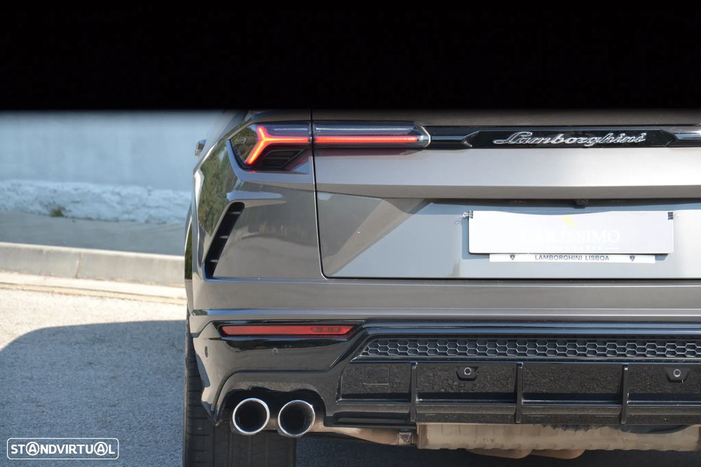 Lamborghini Urus - 14