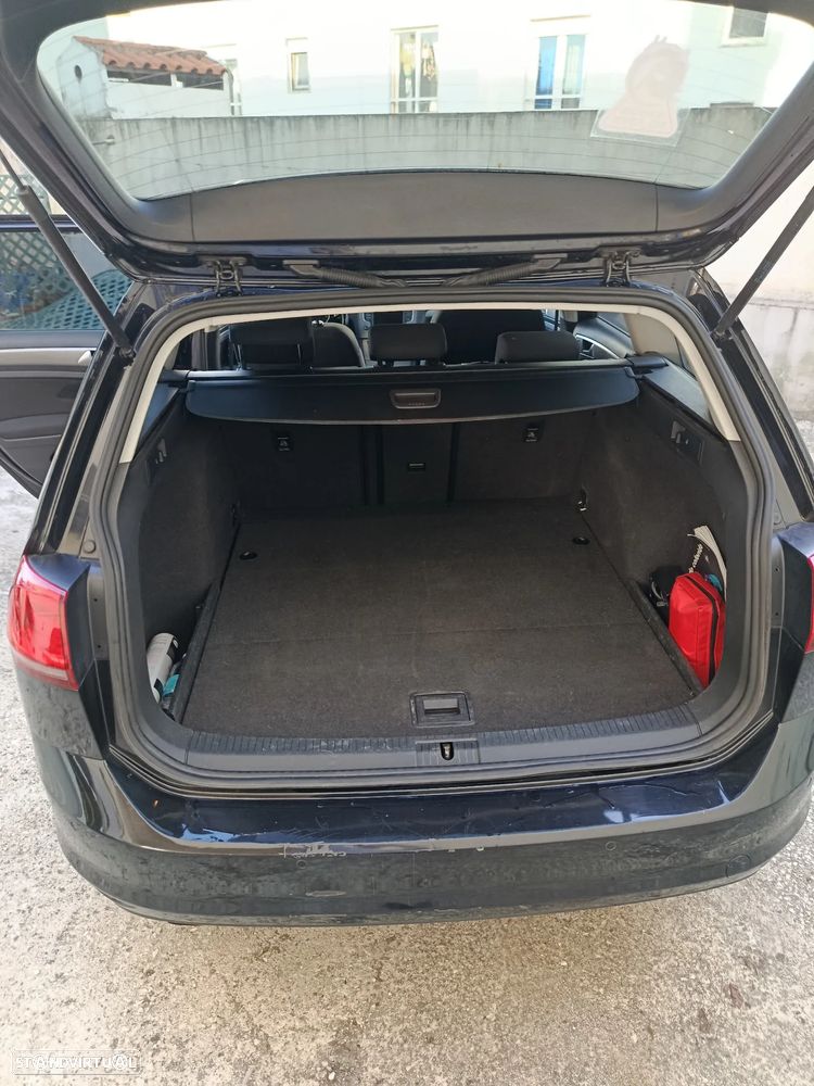 VW Golf Variant 1.6 TDi Highline - 6