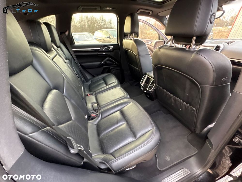 Porsche Cayenne Diesel Platinum Edition - 39