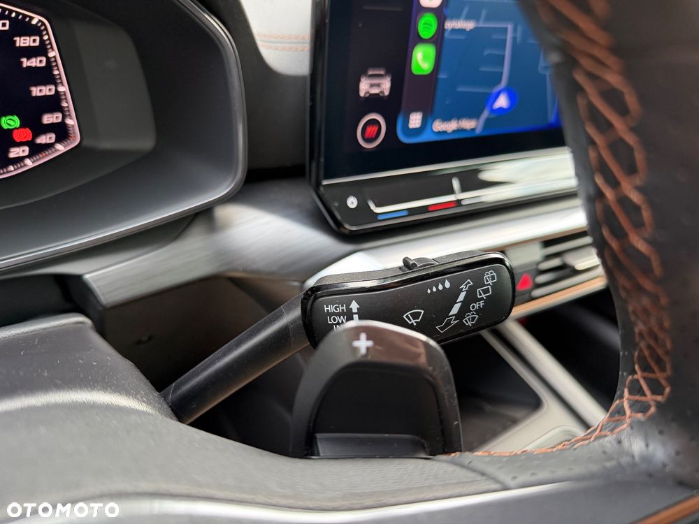 Cupra Formentor 1.5 e-Hybrid DSG - 32