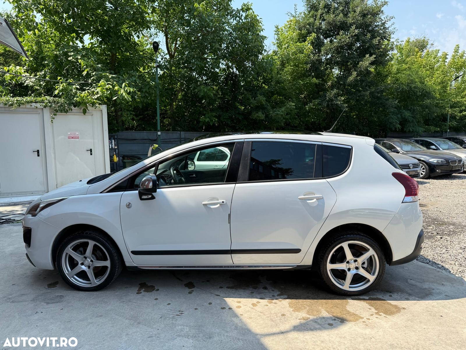 Peugeot 3008 PureTech 130 Stop & Start GPF Crossway - 30