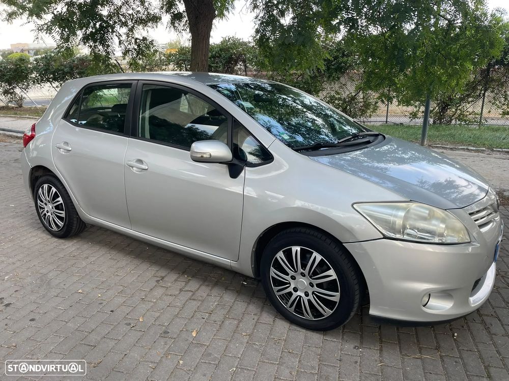 Toyota Auris 1.4 VVT-i AC - 6