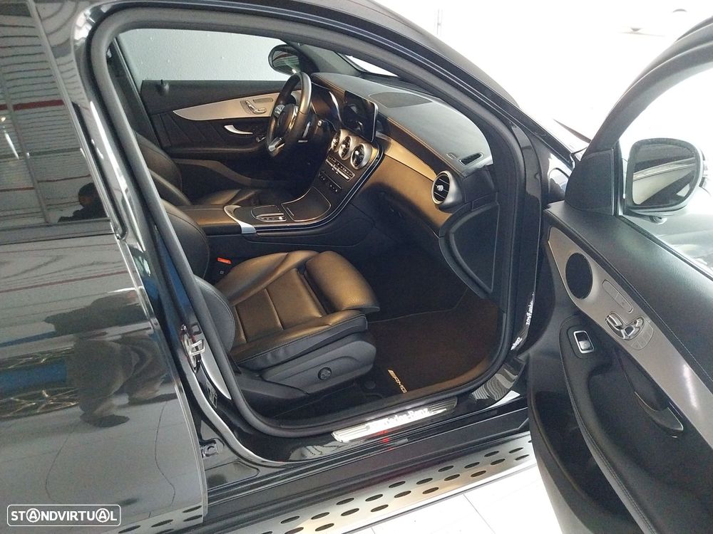 Mercedes-Benz GLC 300 de Coupe 4Matic 9G-TRONIC AMG Line - 9