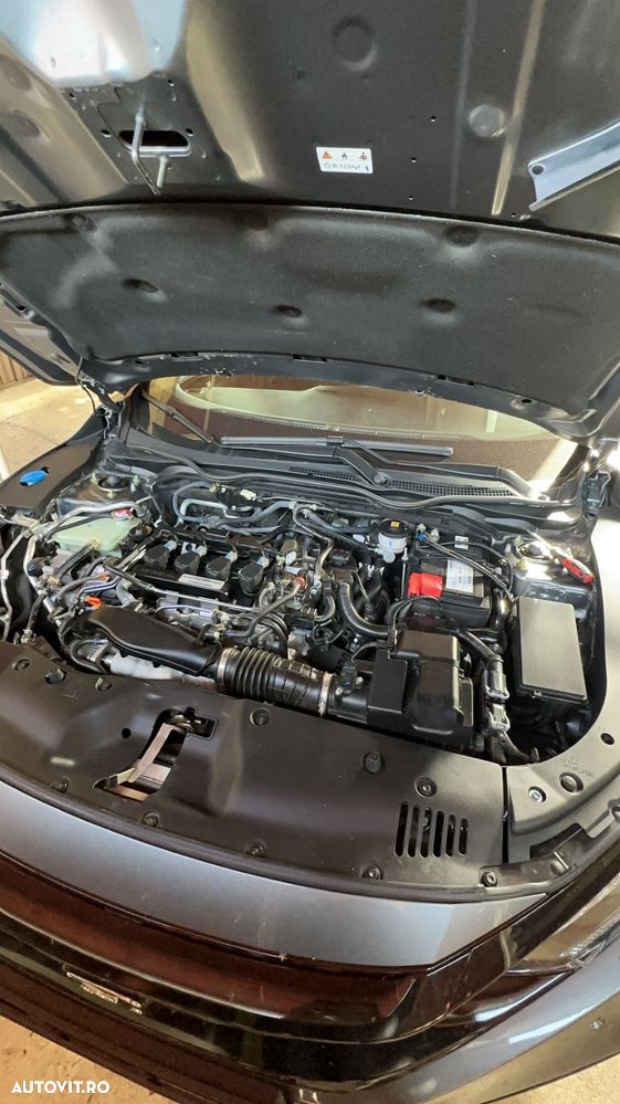 Honda Civic 1.5 VTEC Turbo Elegance Navi - 18