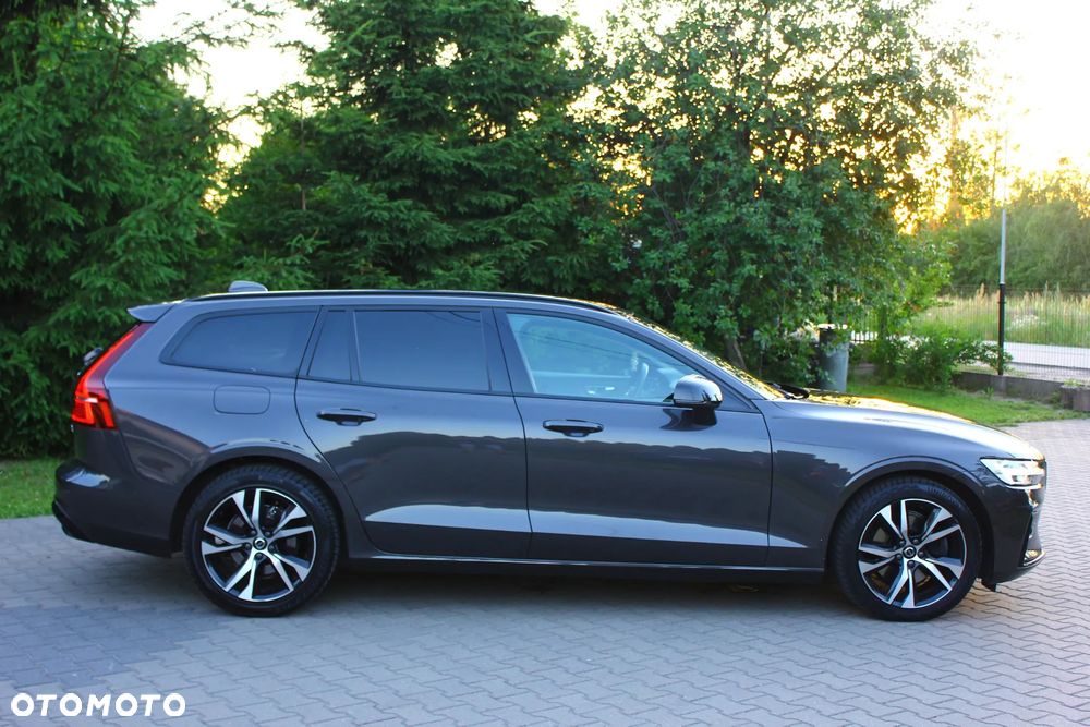Volvo V60 B4 D Geartronic RDesign - 21