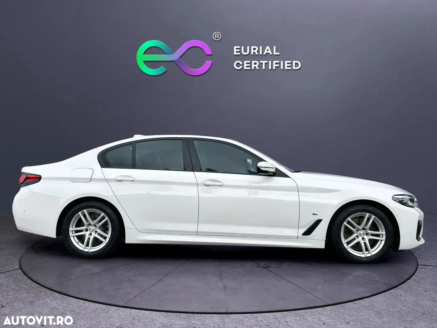 BMW Seria 5 520d AT MHEV - 12