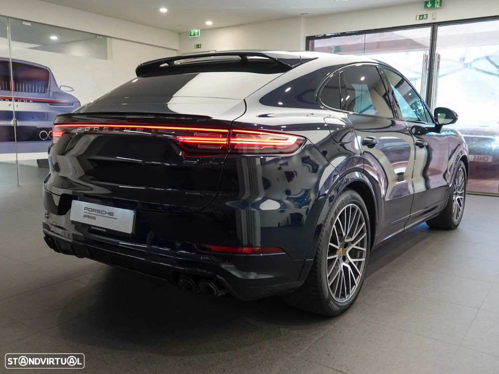 Porsche Cayenne Coupé E-Hybrid - 8