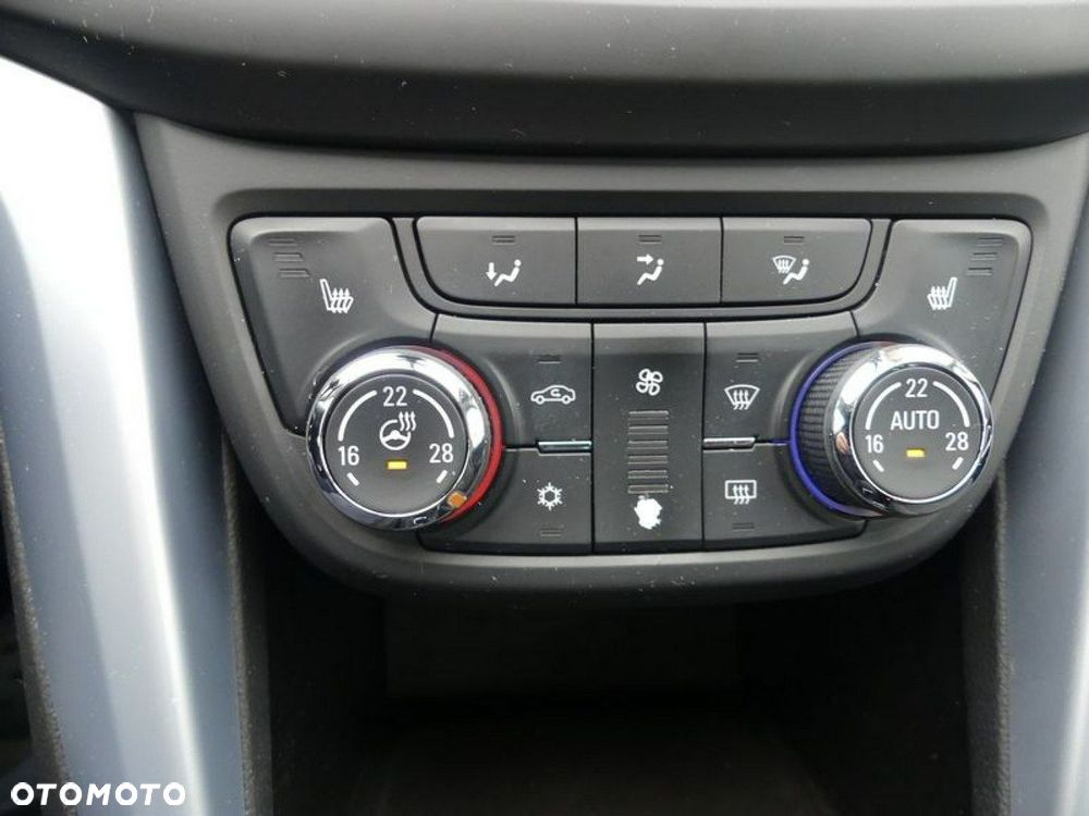 Opel Zafira 2.0 D Automatik Active - 8