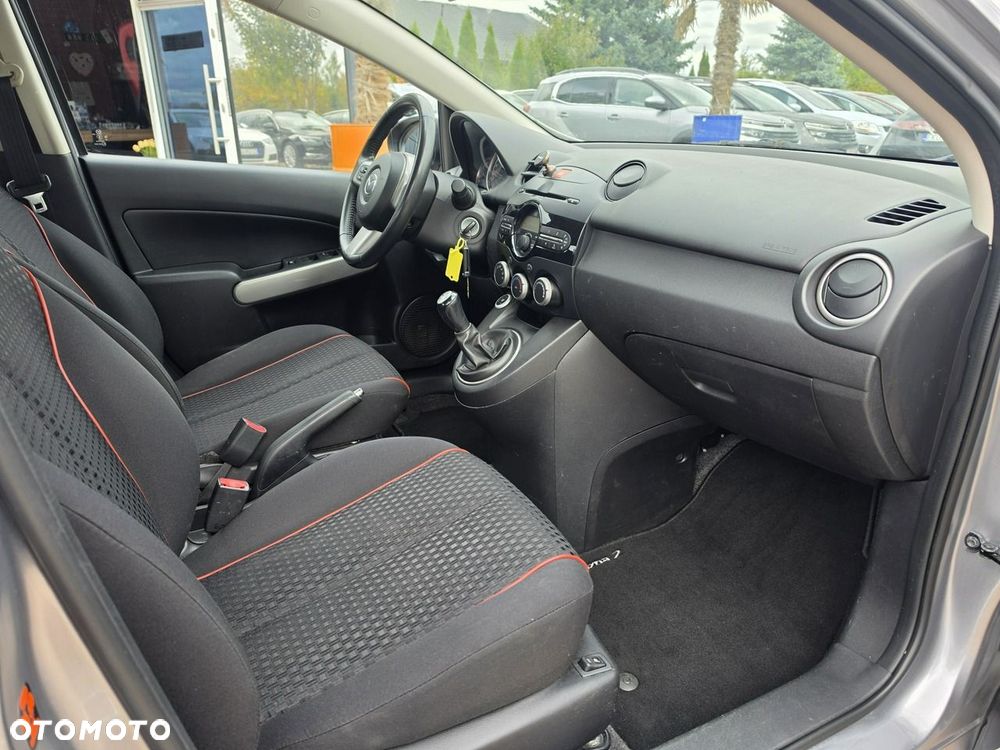 Mazda 2 - 34
