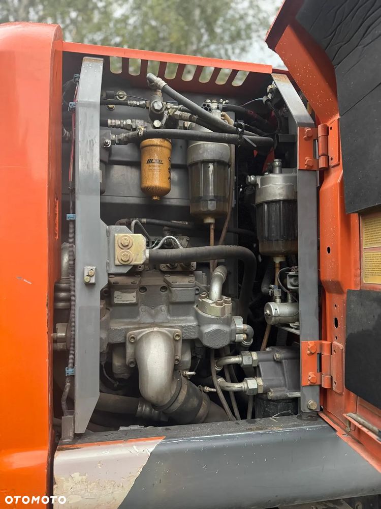 Hitachi ZX145-3 - 10
