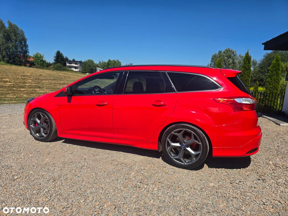 Ford Focus 2.0 EcoBoost ST - 3