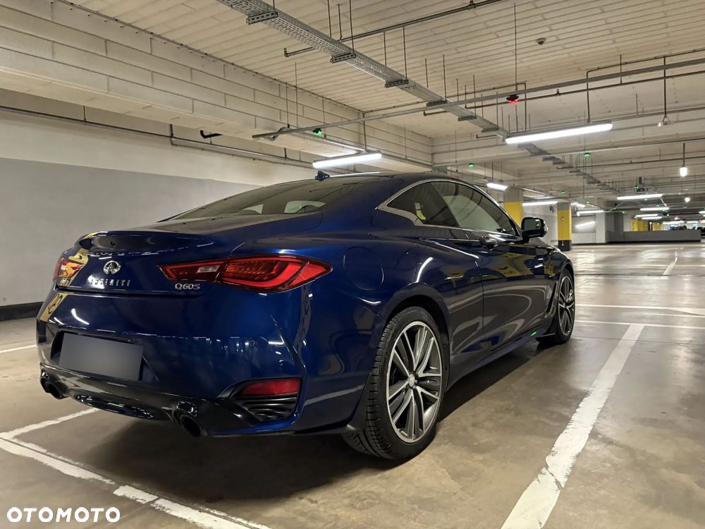 Infiniti Q60 3.0t AWD Sport Tech - 10