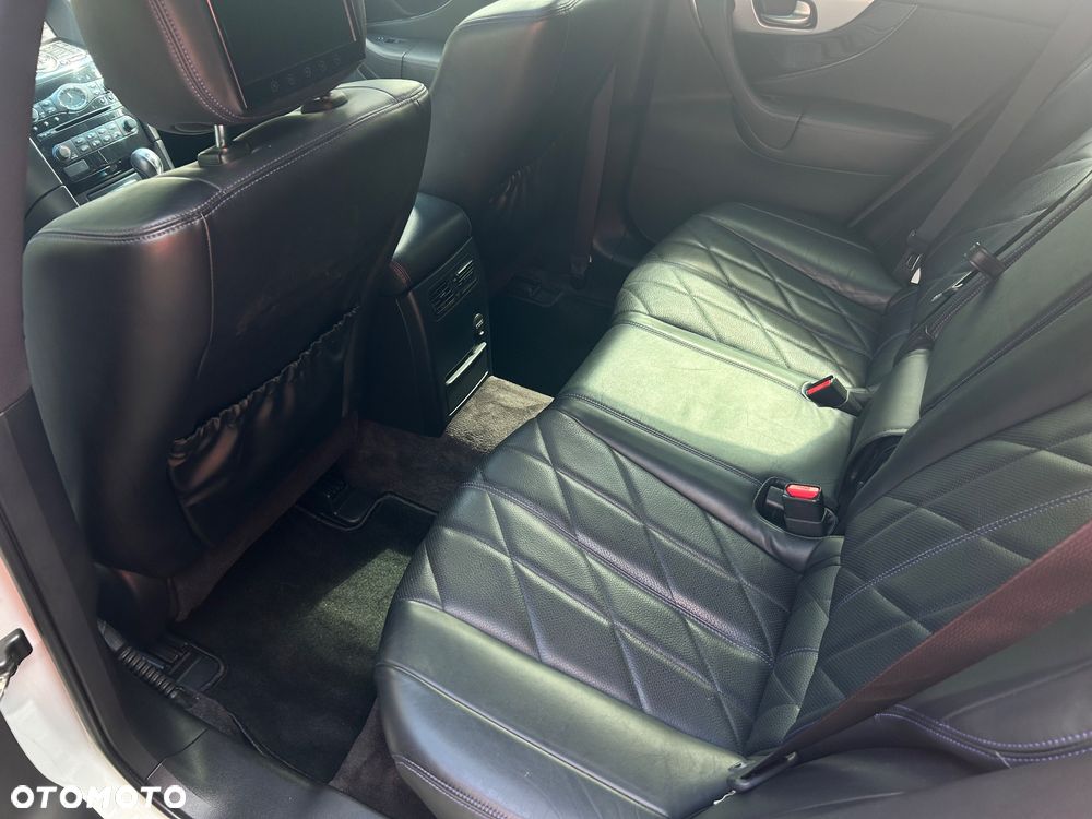 Infiniti Q70 3.7 S Premium - 20