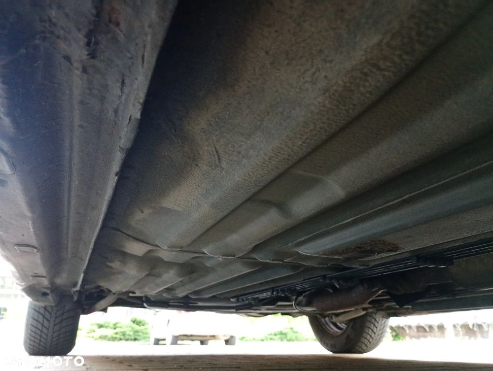 Alfa Romeo GT 1.9JTD 16V Progression - 24