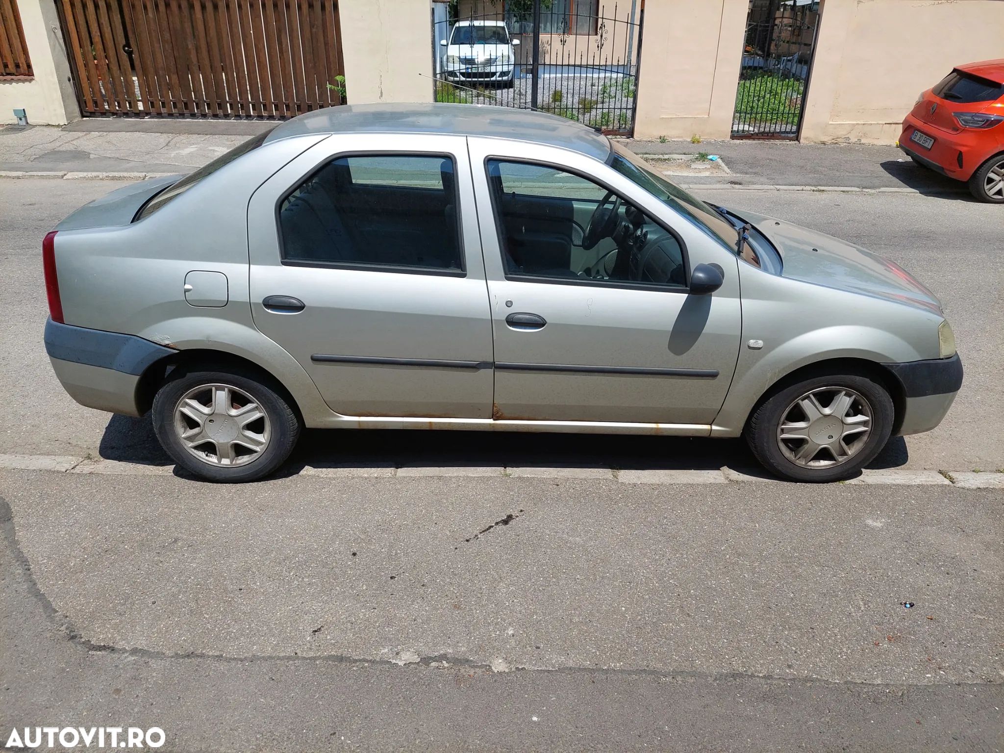Dacia Logan 1.6 MPI Laureate - 1