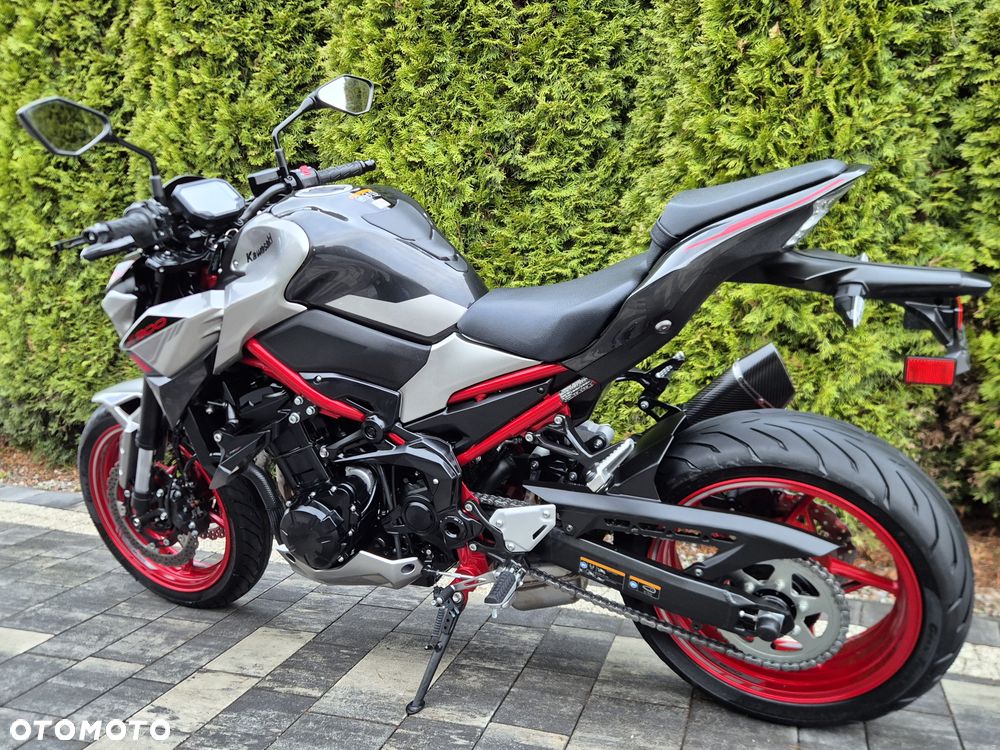 Kawasaki Z 900 - 6