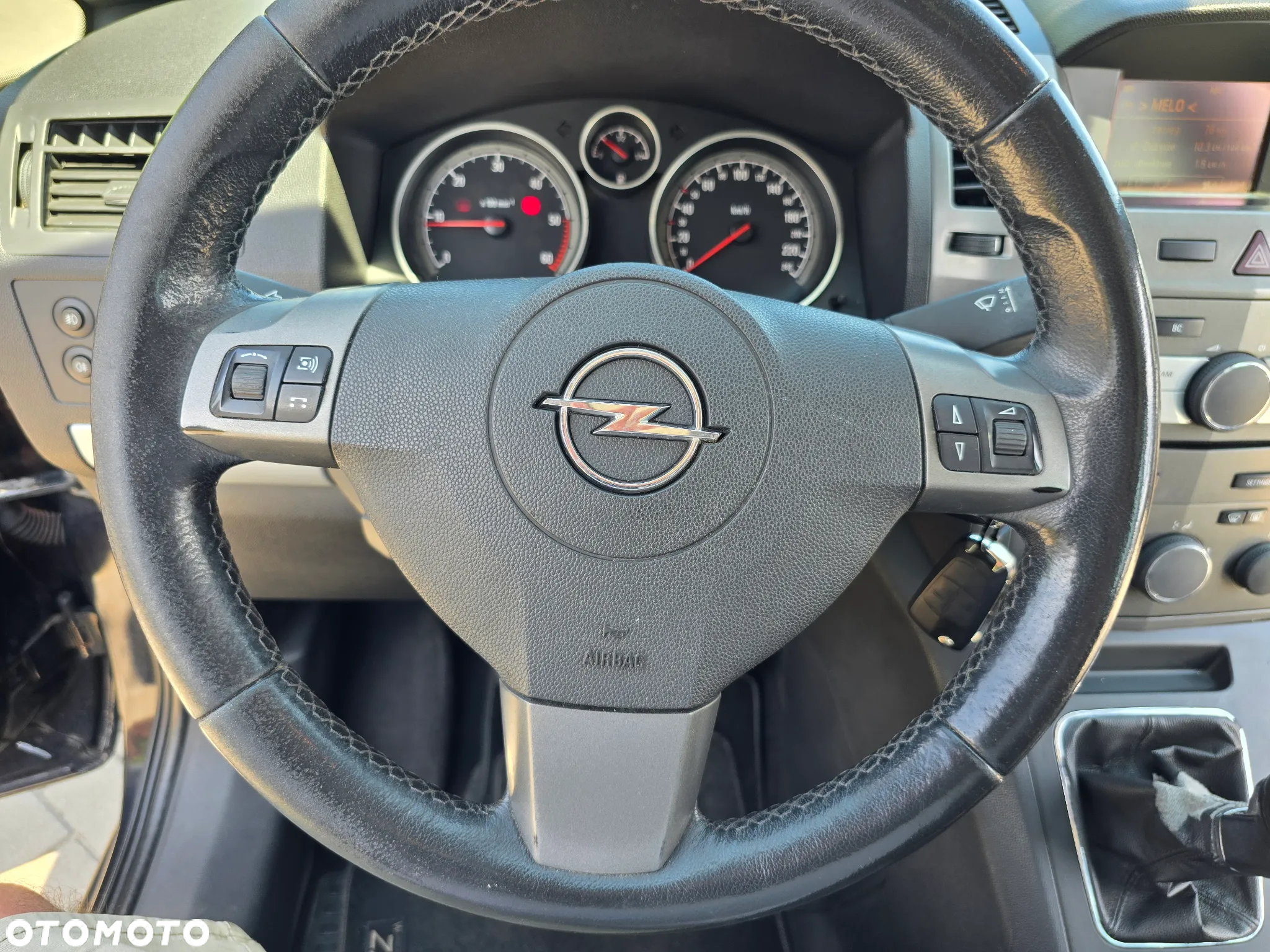 Opel Zafira - 25