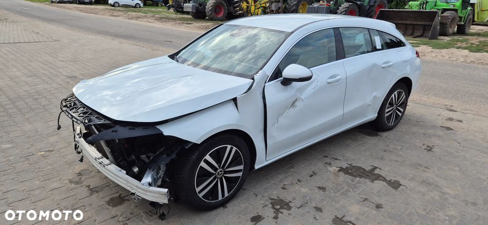 Mercedes-Benz CLA 180 - 3
