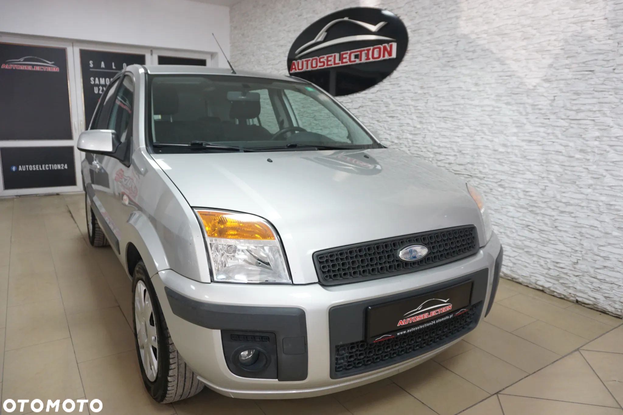 Ford Fusion 1.4 Ambiente - 1