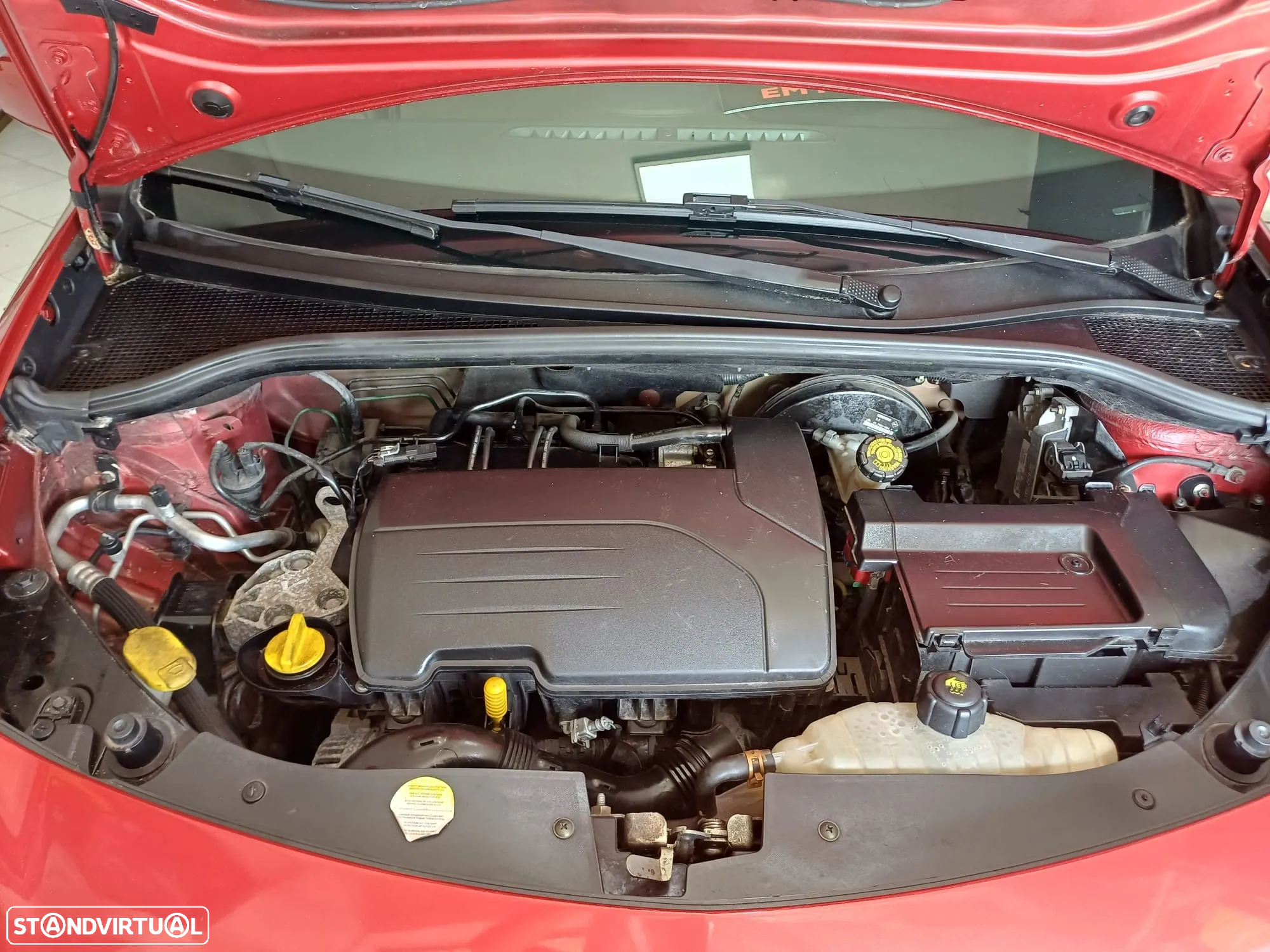 Renault Clio 1.2 16V Confort Dynamique - 14