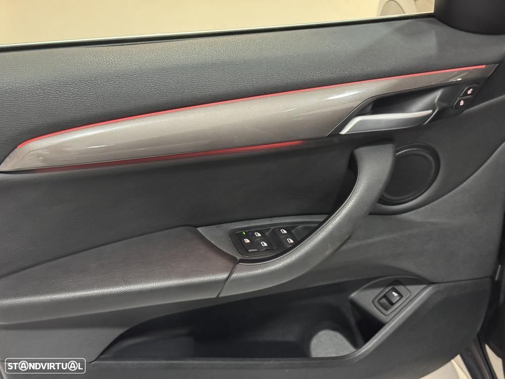 BMW X1 16 d sDrive xLine - 28