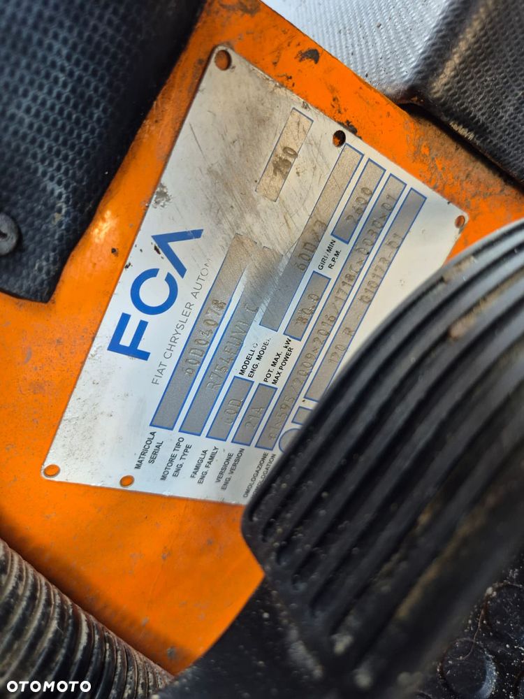 Inny AEBI MT740-S / 4X4 / POJAZD KOMUNALNY / PŁUG BUCHER / SOLARKA / PIASKARKA / HAKOWIEC / POJAZD SPECJALNY / SERWISOWANY / BEZWYPADKOWY / ODŚNIEŻANIE DRÓG / EURO 6 - 27