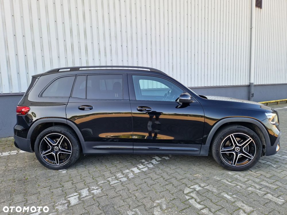Mercedes-Benz GLB 200 d AMG Line 8G-DCT - 3