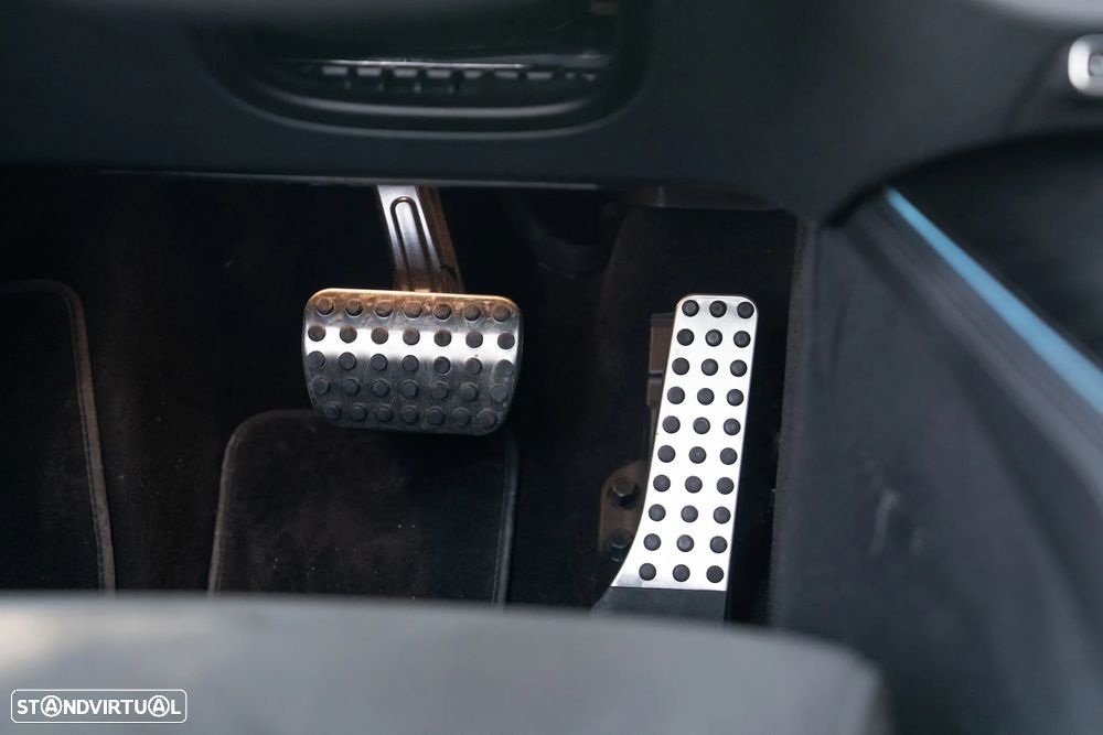 Mercedes-Benz E 300 e Station - 48