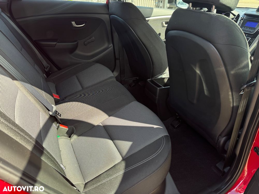 Hyundai i30 1.4 Classic - 14