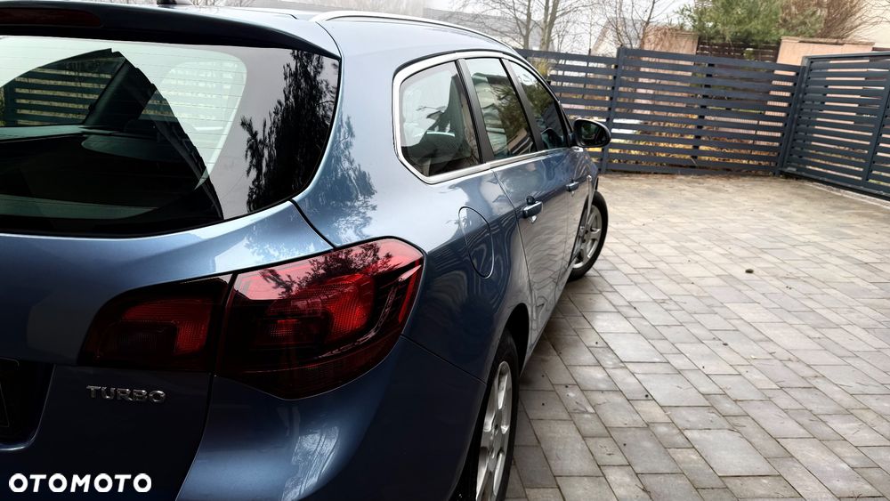 Opel Astra 1.4 Turbo Cosmo - 21