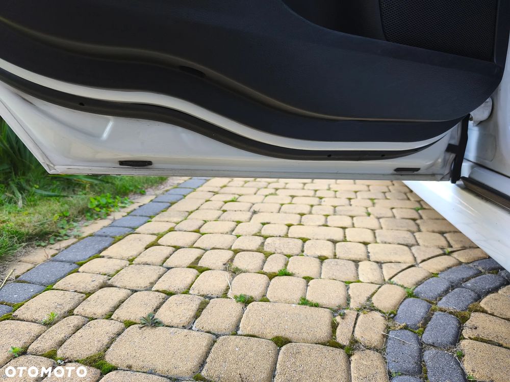 Ford Mondeo 2.0 TDCi Titanium - 9