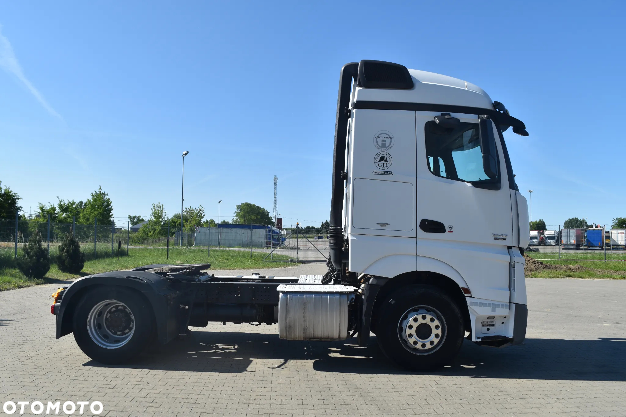 Mercedes-Benz Actros 1842 - 8