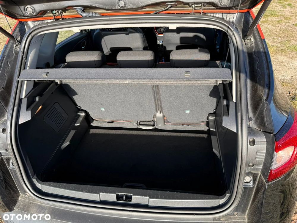 Renault Captur ENERGY dCi 90 Start&Stop Luxe - 17