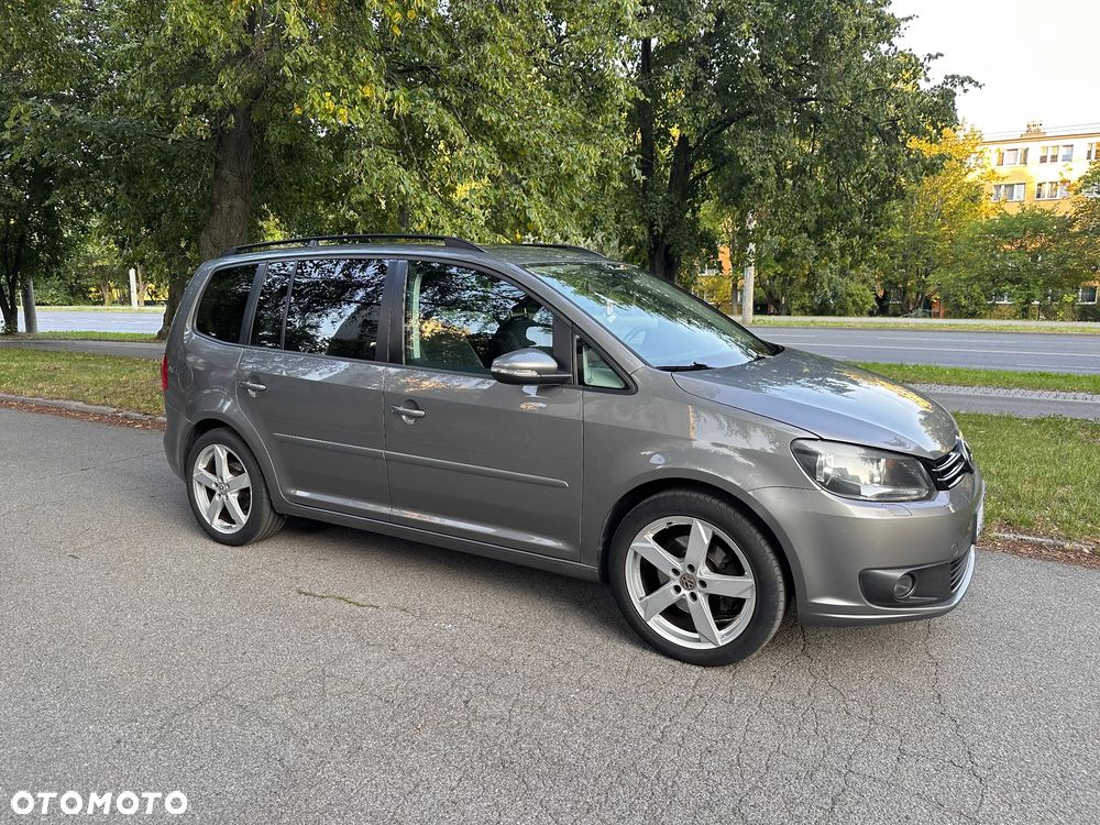 Volkswagen Touran 2.0 TDI Highline - 1