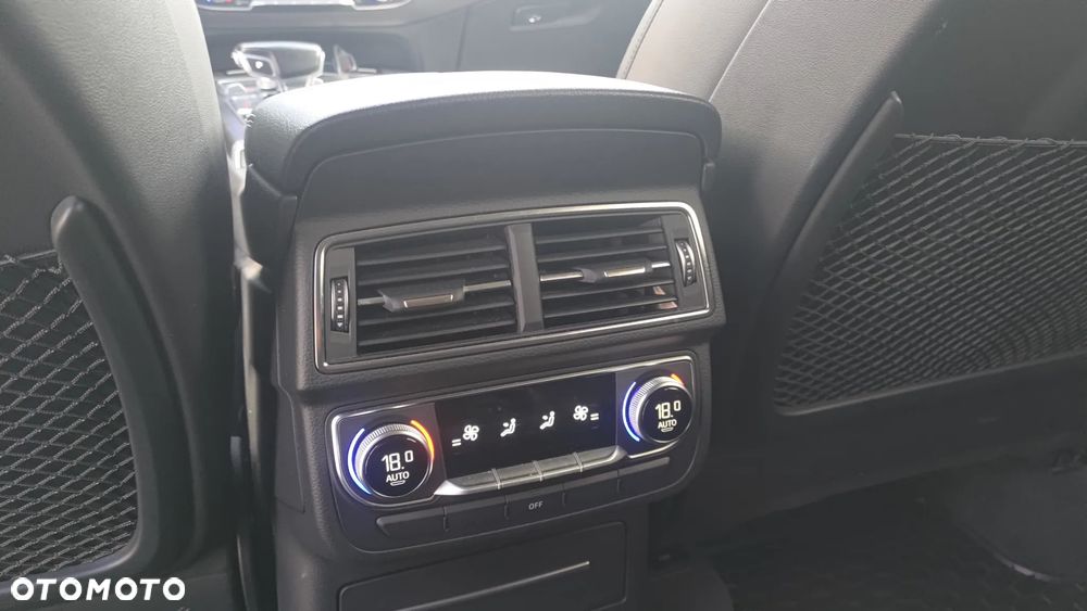 Audi Q7 - 12