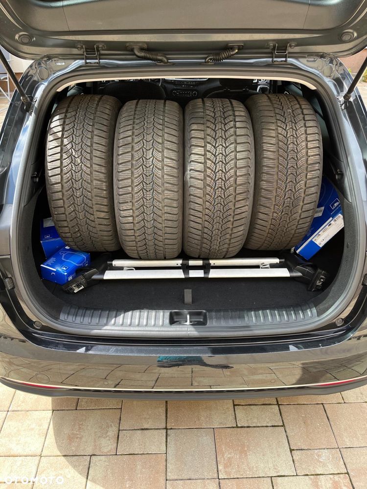 Kia Ceed - 8
