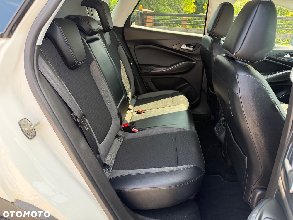 Opel Grandland X 1.6 D Start/Stop INNOVATION - 13