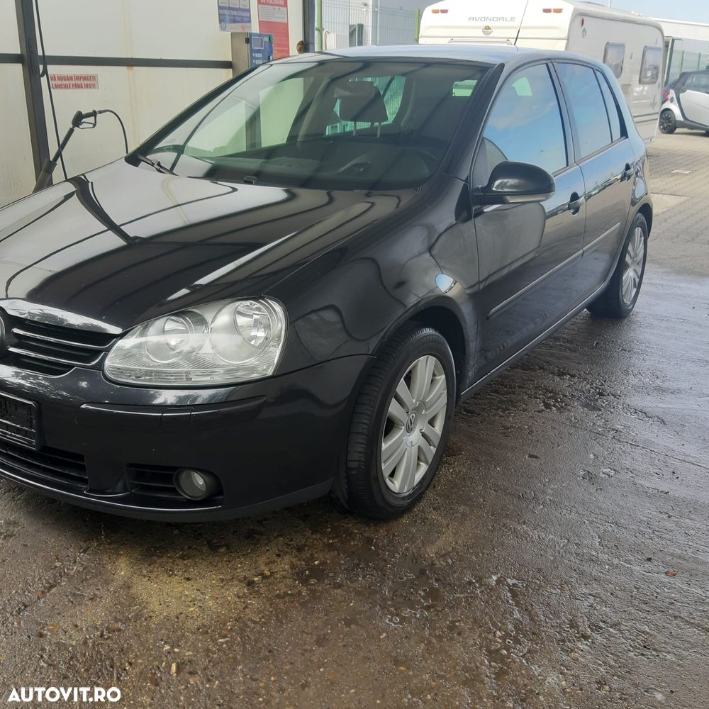 Volkswagen Golf - 2