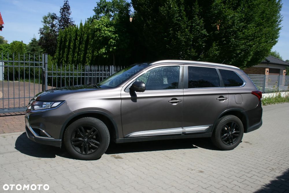 Mitsubishi Outlander 2016 photo 5