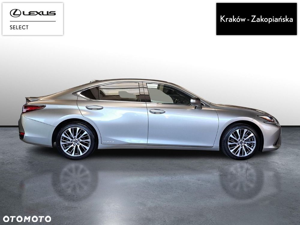 Lexus ES 300h Business Edition - 6