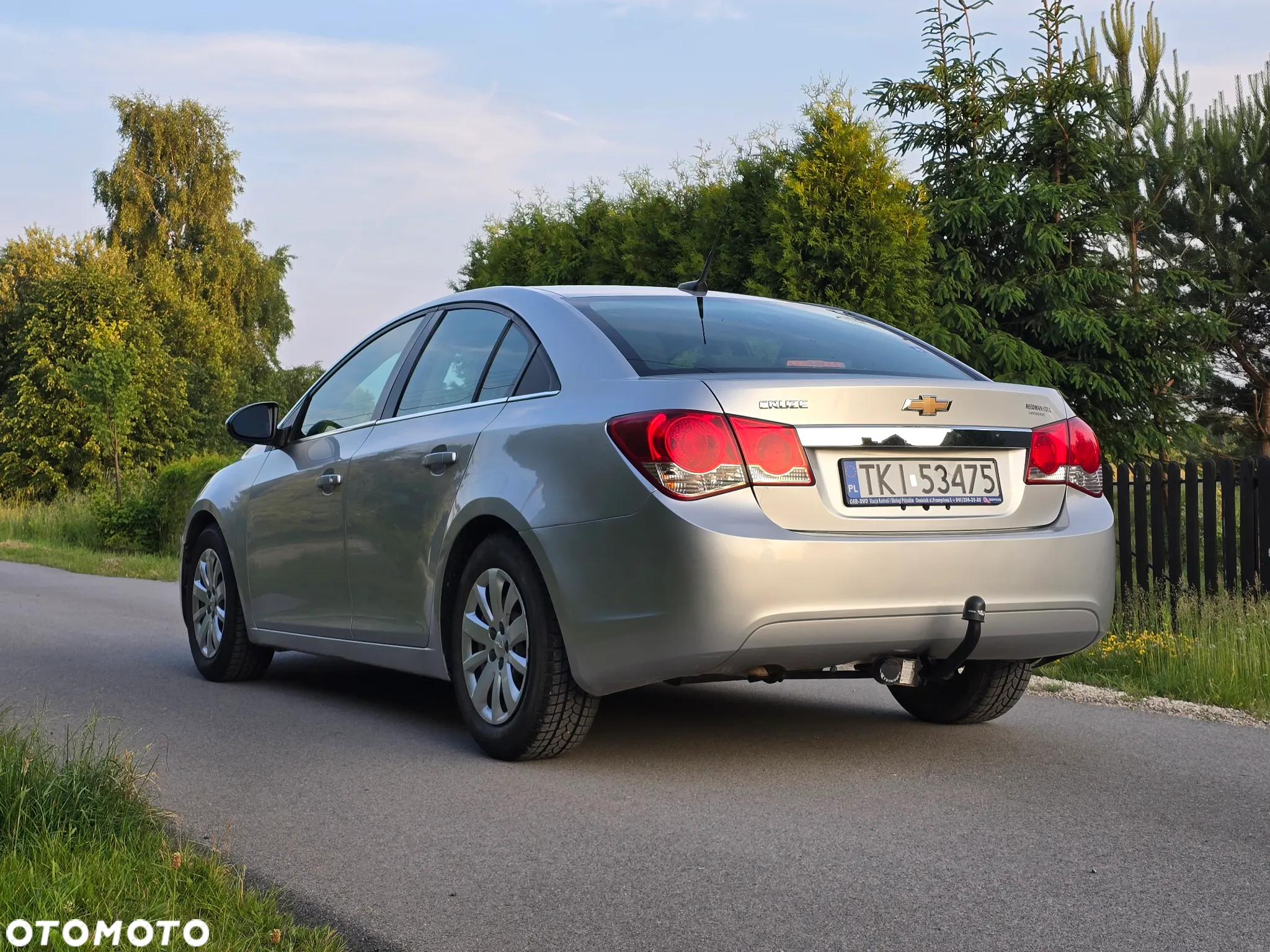 Chevrolet Cruze 1.8 LS+ - 21