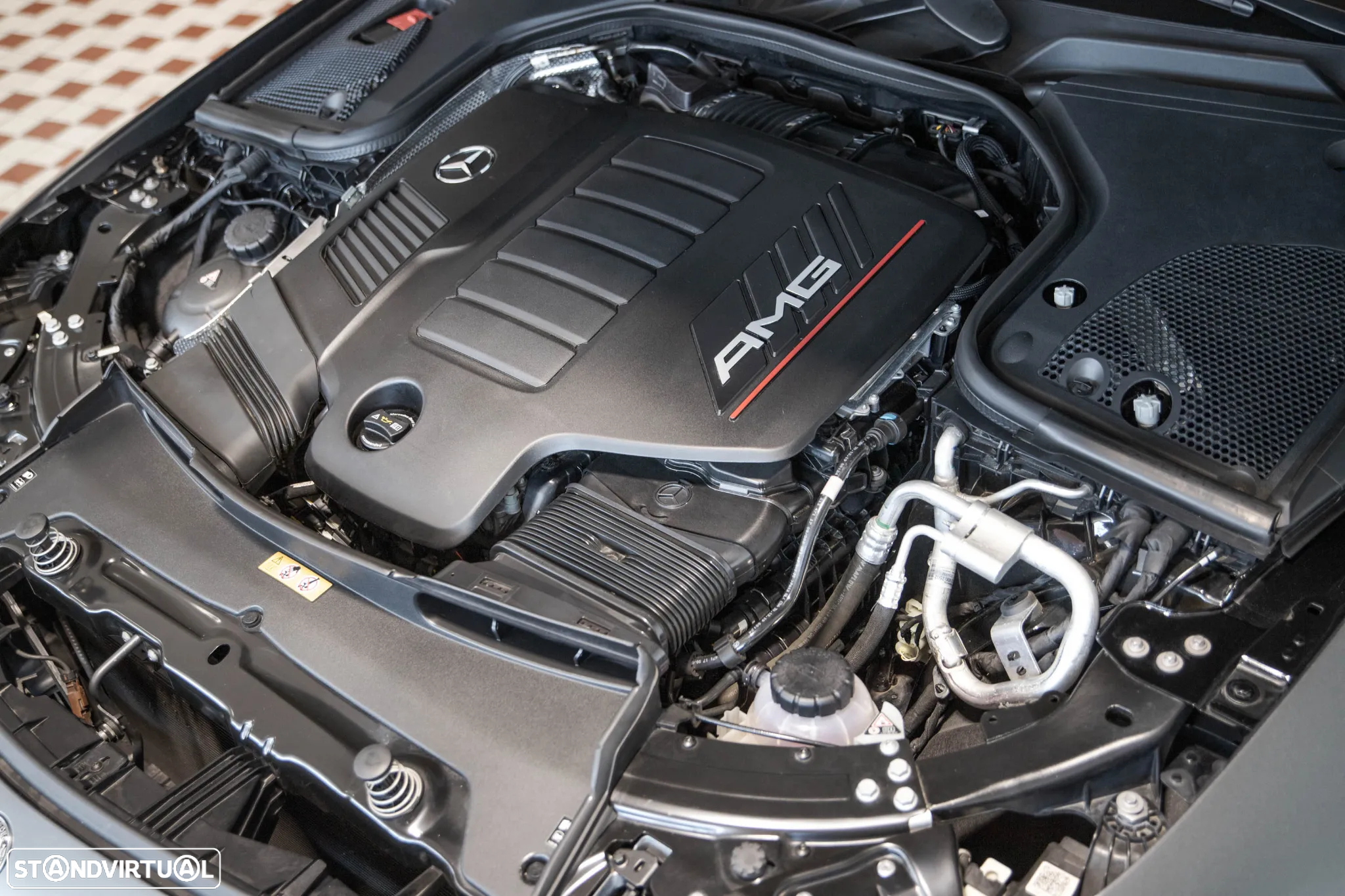 Mercedes-Benz AMG GT 53 4Matic+ - 18