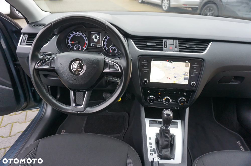 Skoda Octavia 2.0 TDI DSG Premium Edition - 33