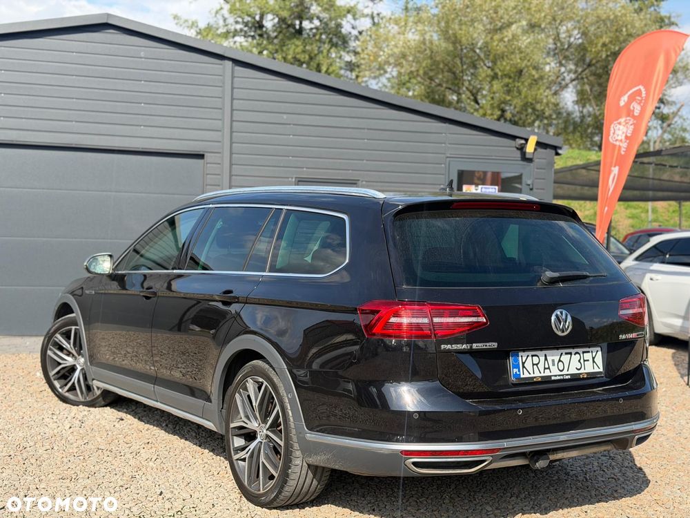 Volkswagen Passat Alltrack 2.0 TDI SCR 4Motion DSG - 11